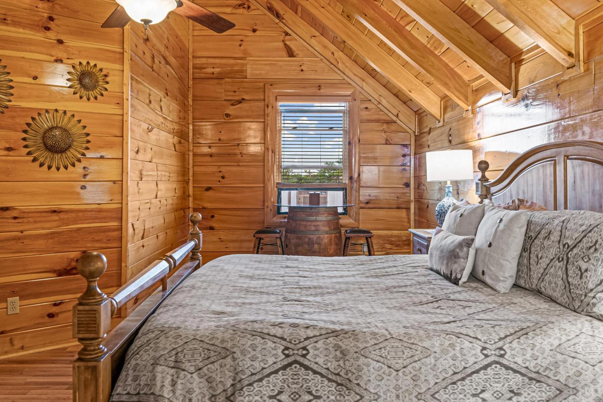Knotty By Nature Sevierville Exterior photo