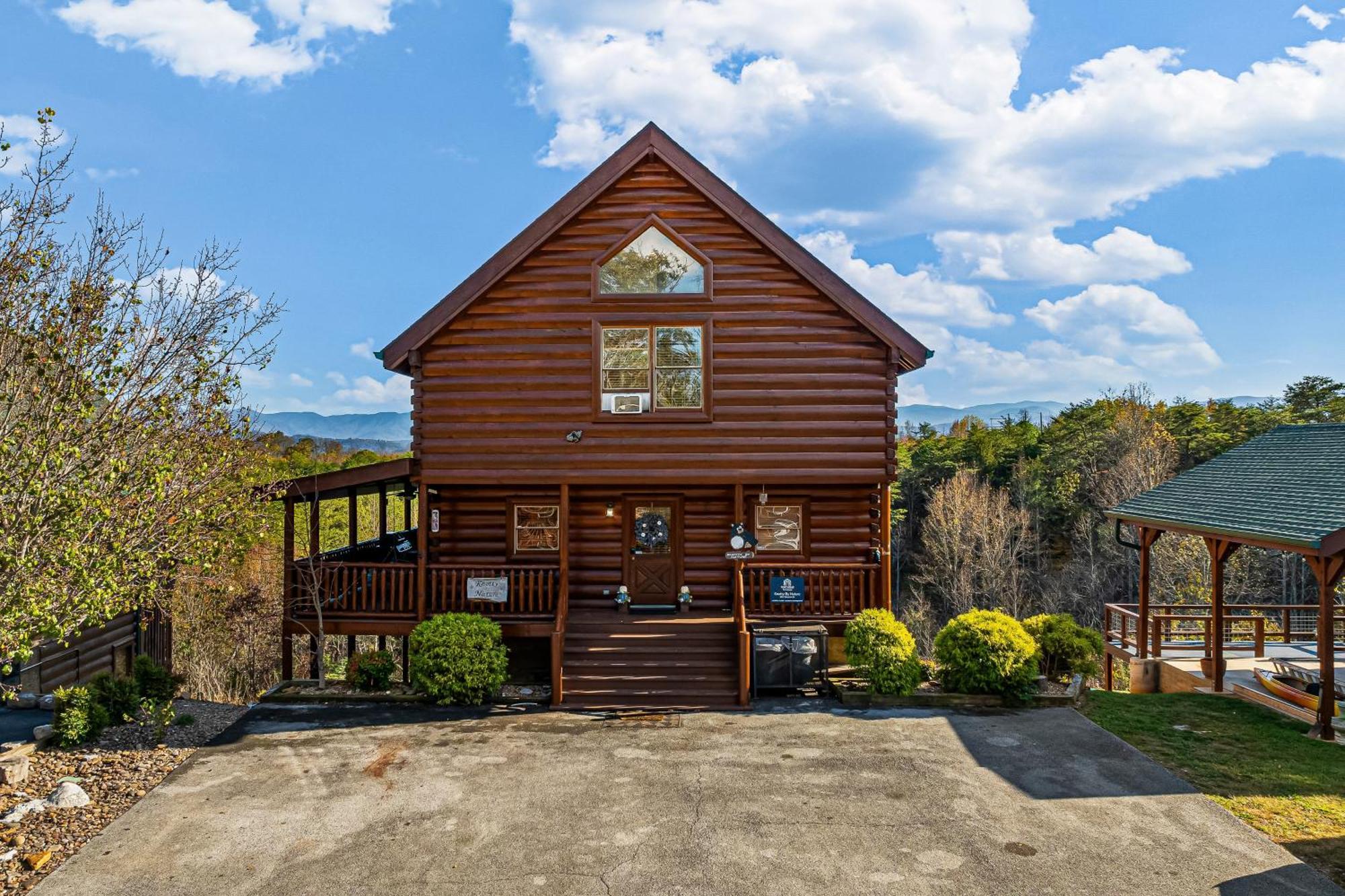 Knotty By Nature Sevierville Exterior photo