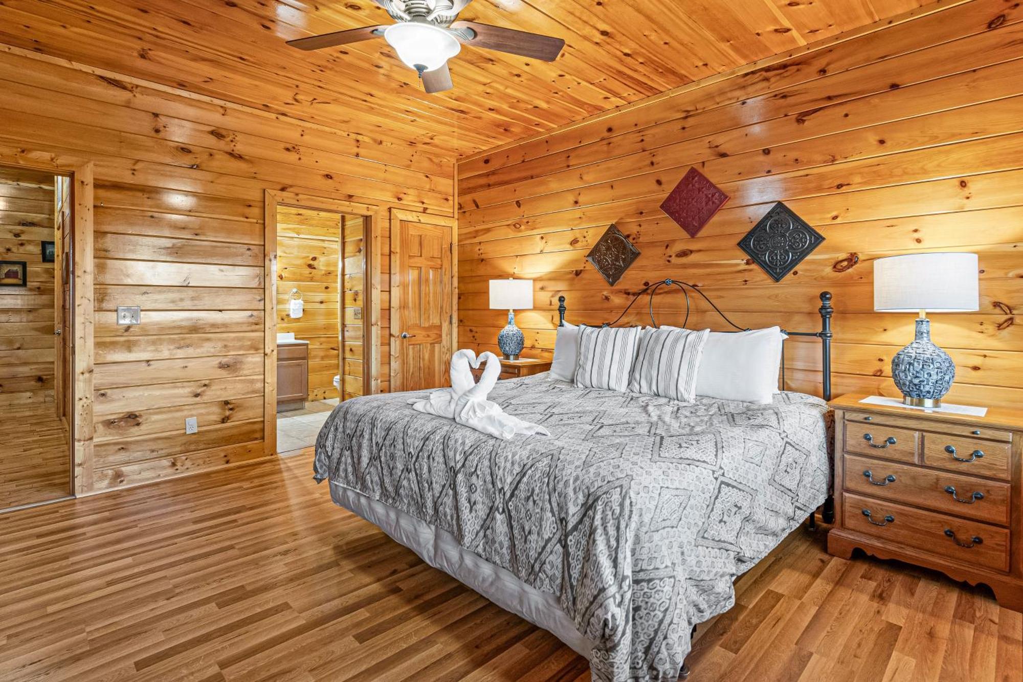 Knotty By Nature Sevierville Exterior photo