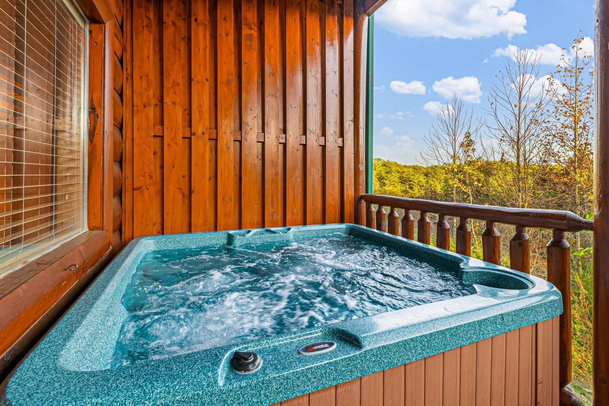 Knotty By Nature Sevierville Exterior photo