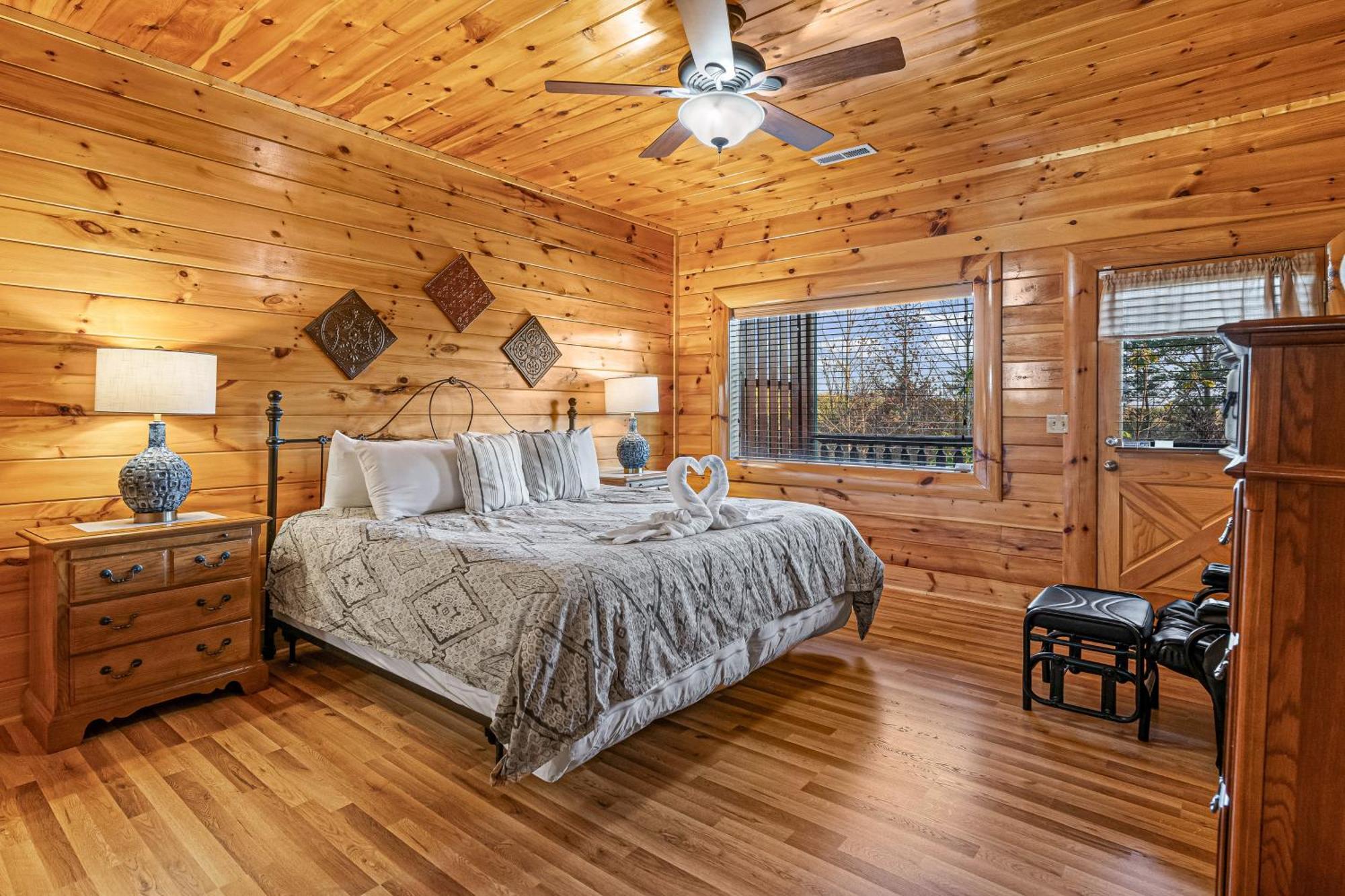 Knotty By Nature Sevierville Exterior photo