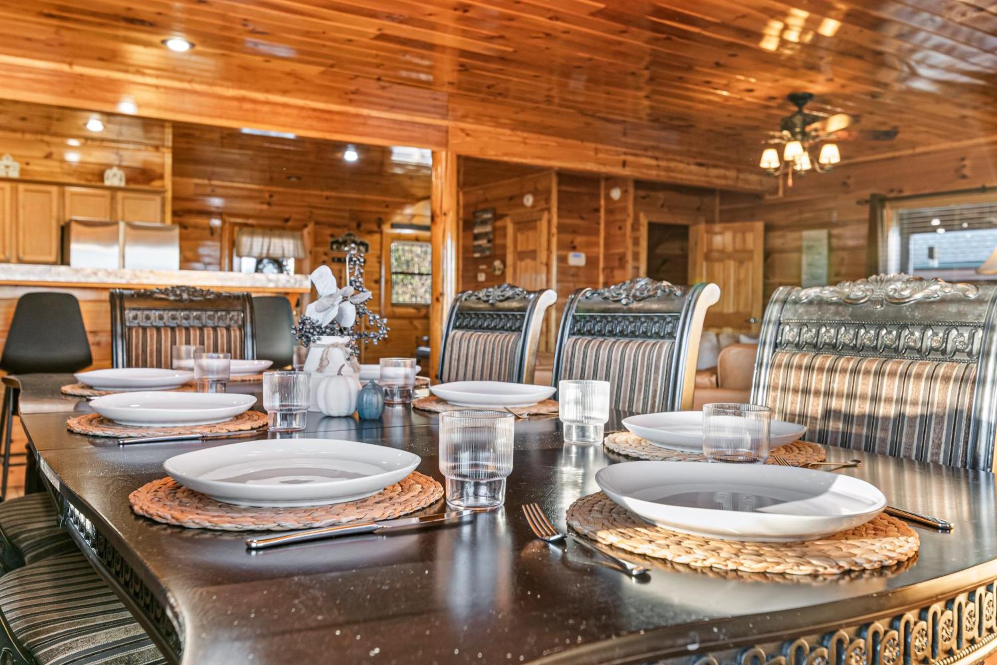 Knotty By Nature Sevierville Exterior photo